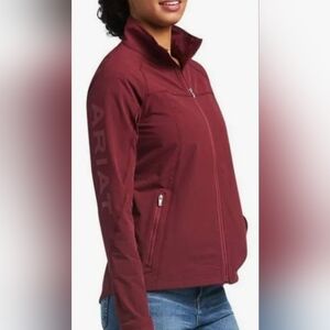 ARIAT Agile Softshell Small Woman's jacket, Item 10039329 in Zinfandel color